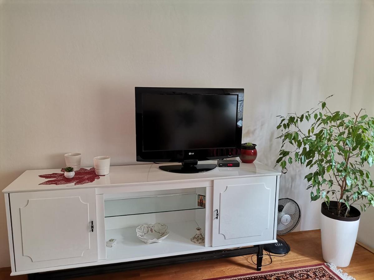 Apartamento Kelizual Gornji Milanovac Exterior foto