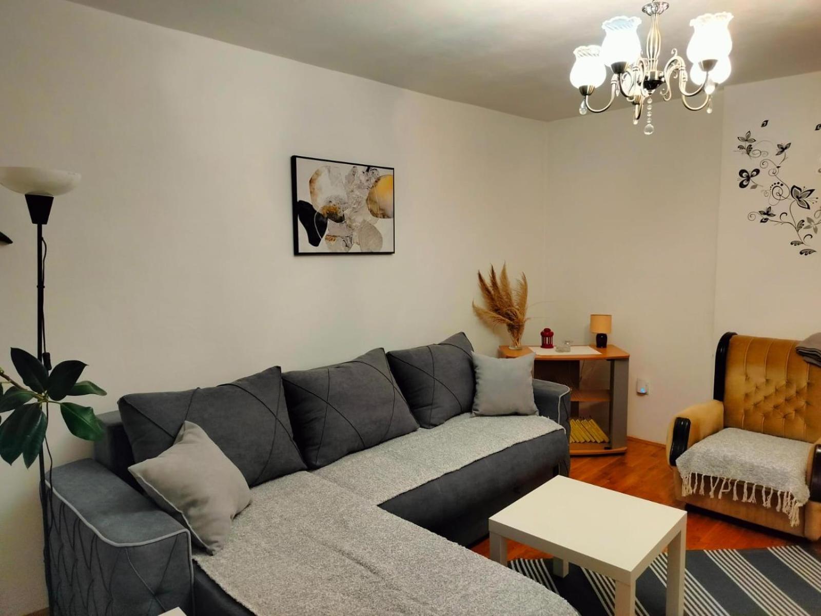 Apartamento Kelizual Gornji Milanovac Exterior foto